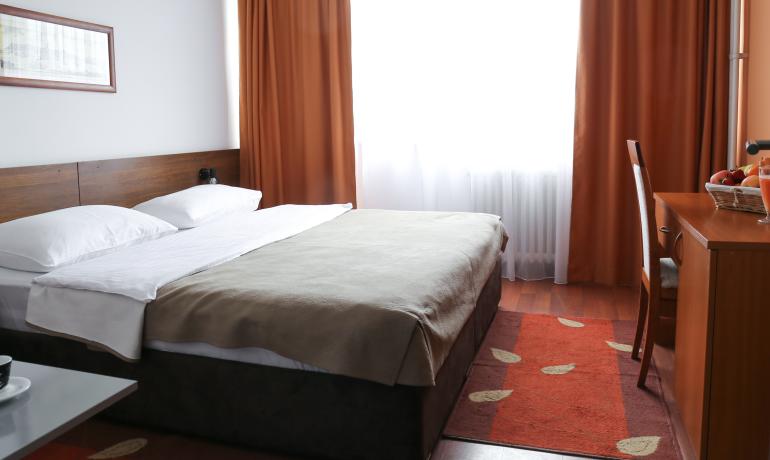 Double room with king size bed