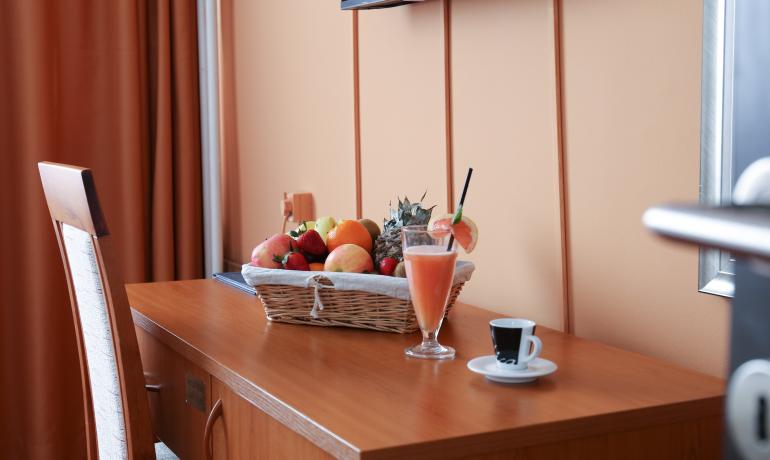 Double room with king size bed